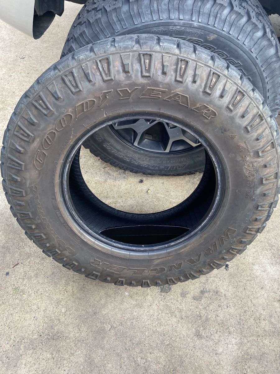 Goodyear Wrangler DuraTrac 265/70R17 Used Tire 265 70 R17