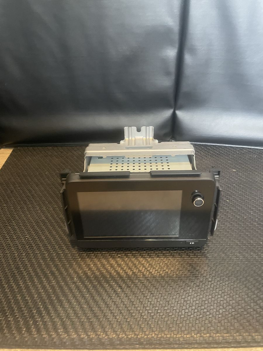 2019-2022 Honda HRV OEM Car Audio 5” Touchscreen Radio Receiver Unit