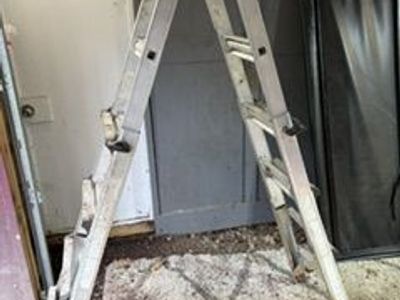 Older Adjustable Ladder (Like Little Giant)