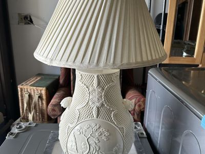 VTG Paul Hanson Ceramic Basket Weave Table Lamp