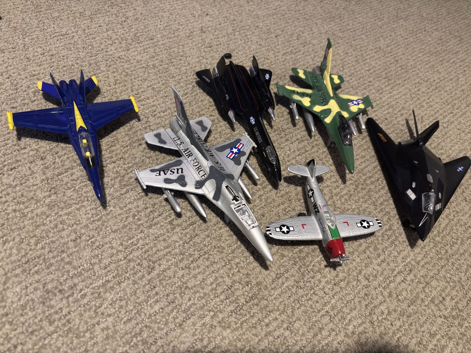 Like new! Collection of toy military jets