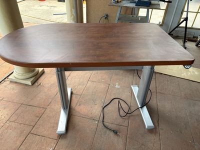 Adjustable Height Desk Silver w/ Dark Top