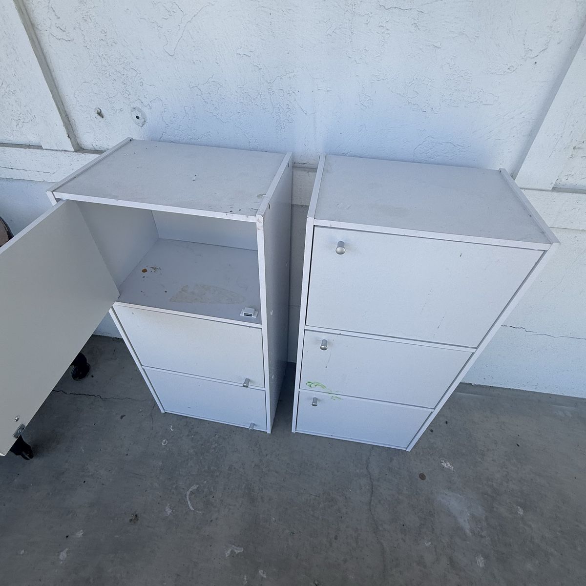 Two white night stands