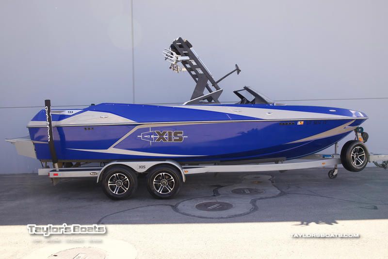 2015 Axis T23 Boats