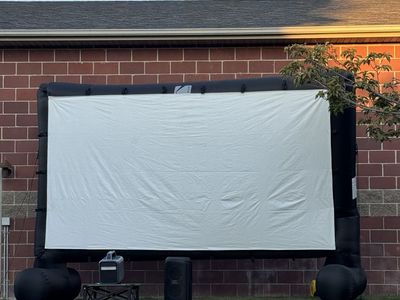 RENT Outdoor Movie Setup