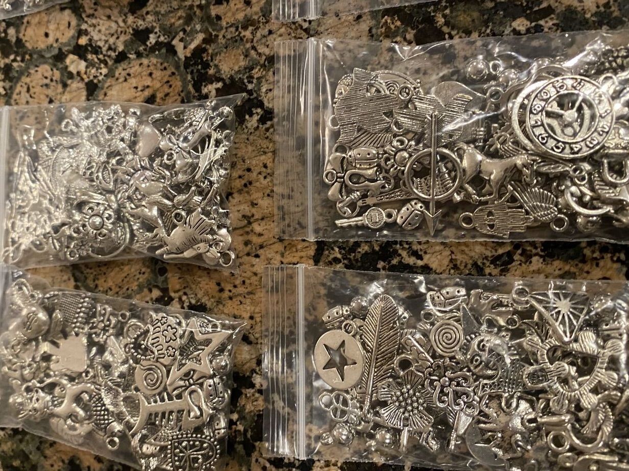 Main image 3