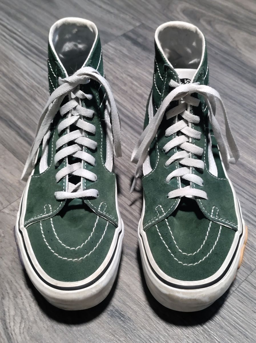 Vans Sk8-Hi Tapered Stackform OSF shoes with dark forest green suede & flowers; men’s size 6.5/women’s size 8