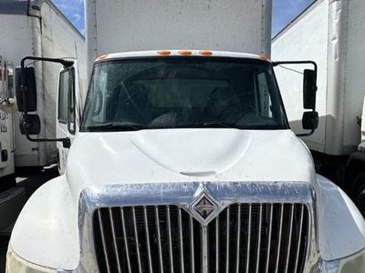 2005 INTERNATIONAL DURASTAR 4300