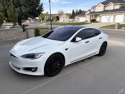 2016 Tesla Model S P90D