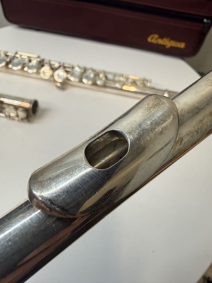 Antigua Student Flute - Small Dent - Silver Plated