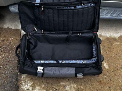 Marker Rule The Mountain Ski Duffle Bag Like New