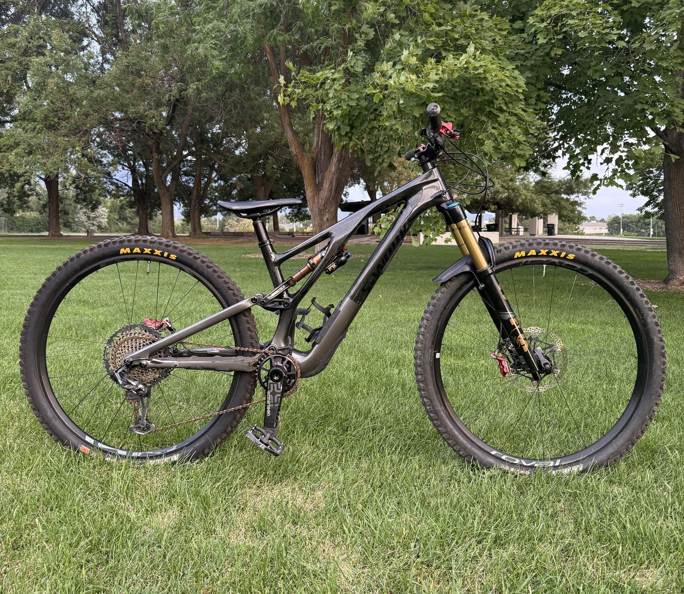 2022 Specialized Stumpjumper Evo S-Works S3