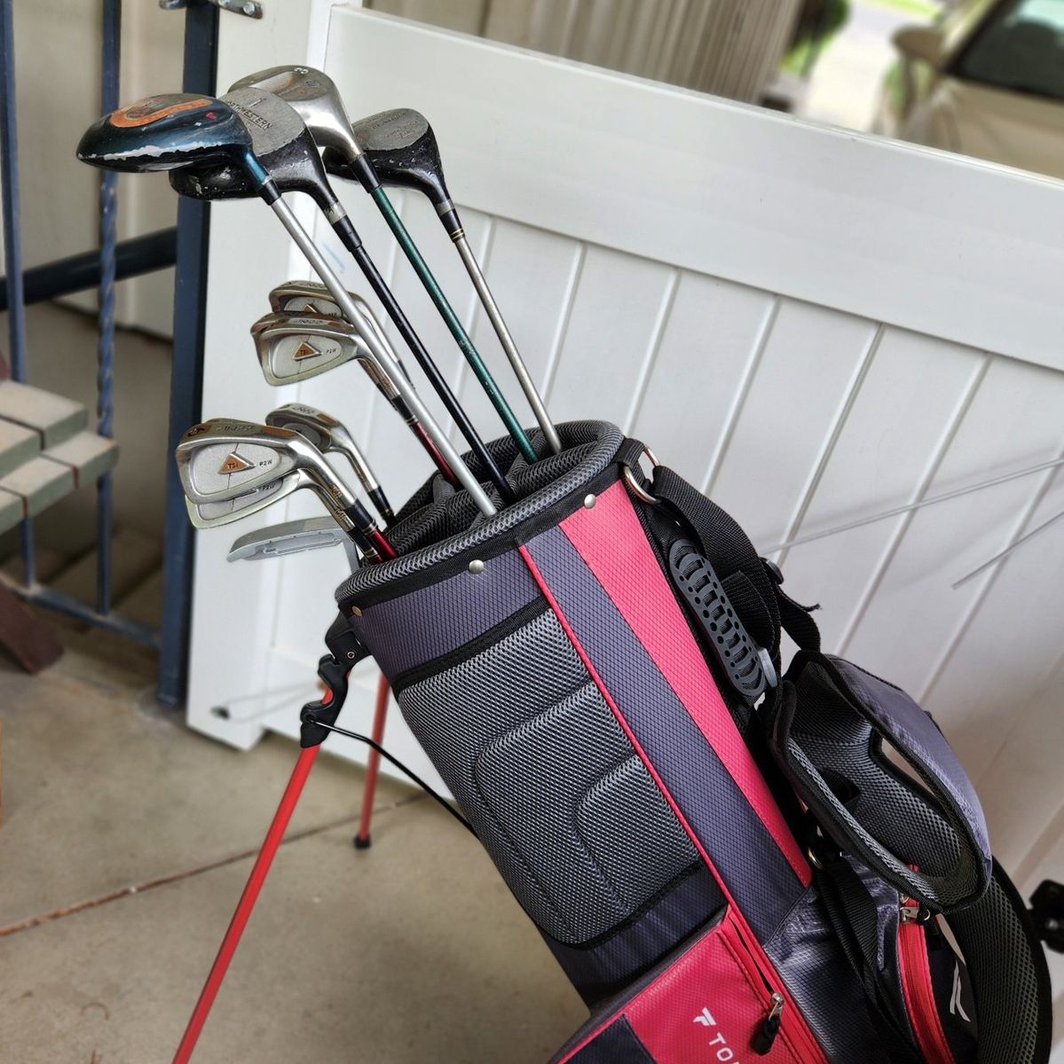 100% Graphite full size and complete golf set