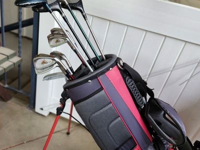 100% Graphite full size and complete golf set