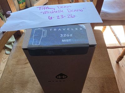 New 32 oz Limited Edition traveler Hydrojug Mist