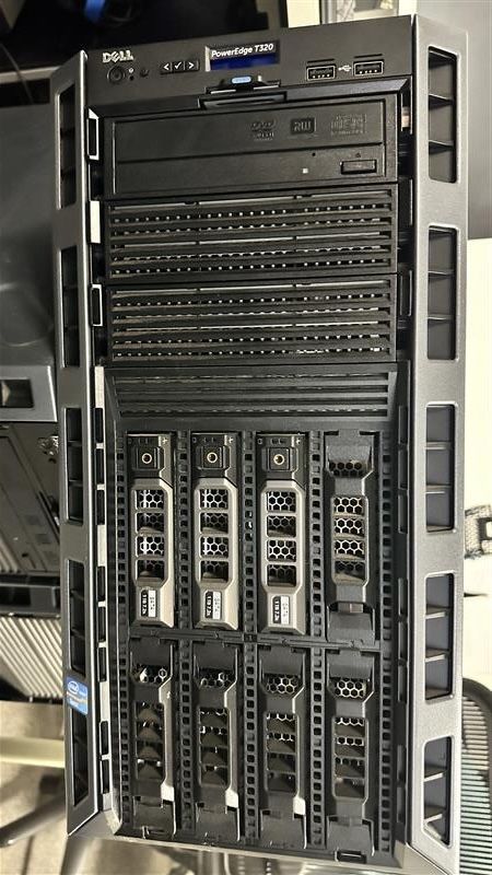 Dell PowerEdge T320 - Intel Xeon CPU, 3TB Storage, 32GB RAM, Dual NIC, Dual PSU, Win Server 2012 Essentials License Included