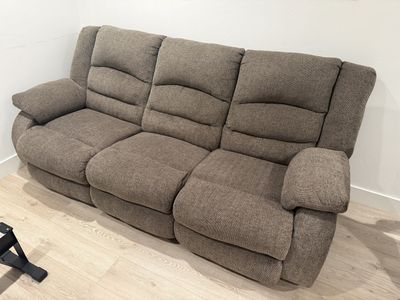 Comfortable recliner fabric couch