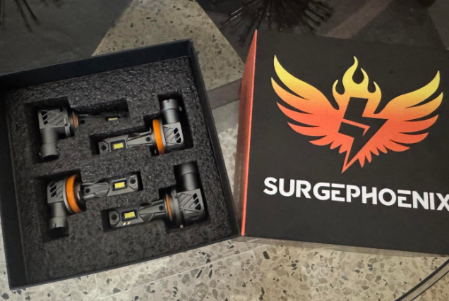 New in box 9005 9006 Light Bulbs Combo