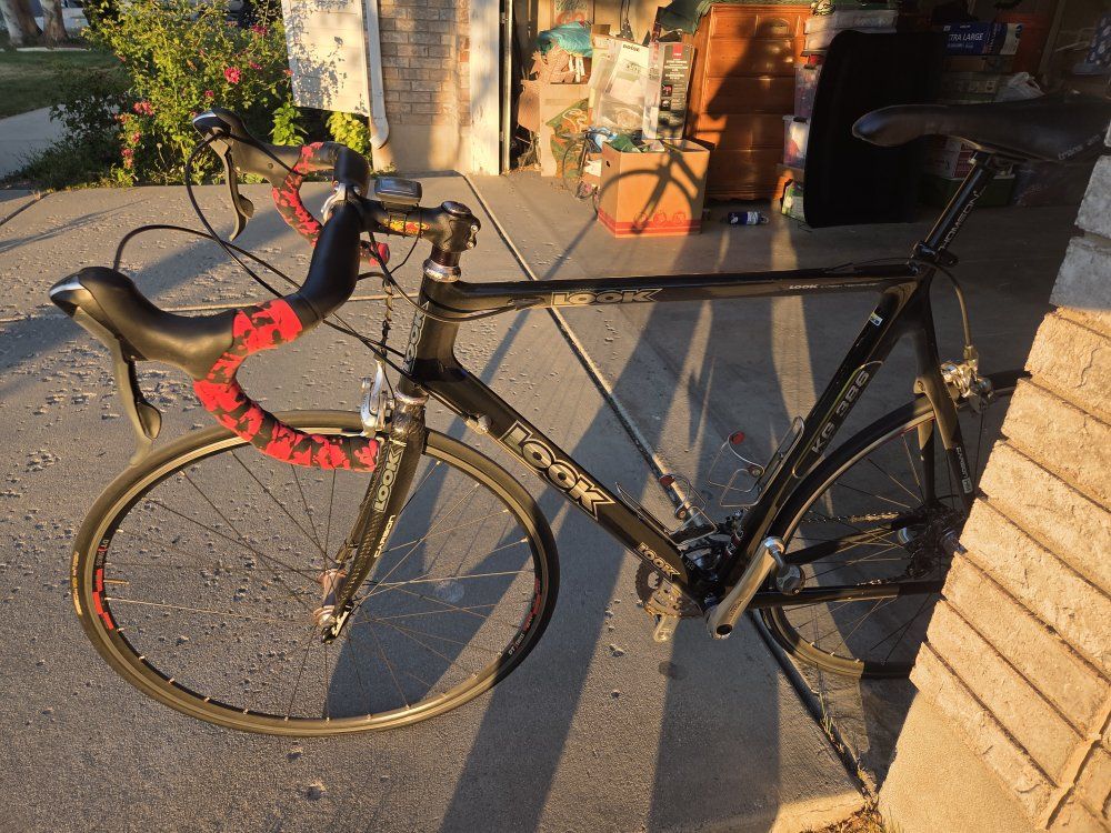 Look KG 386 Carbon Fiber Road Bike with Shimano Ultegra Components - Vredestein Fortezza Tires, Thomson Seatpost, DT Swiss Wheel