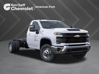 2026 Chevrolet Silverado 3500HD CC Work Truck