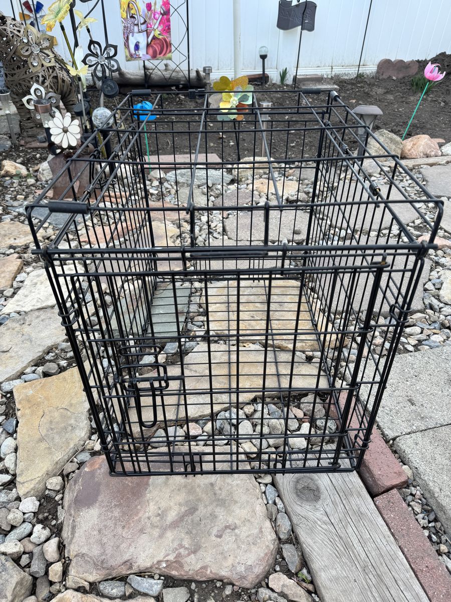 Metal Wire Animal Dog Crate or Kennel