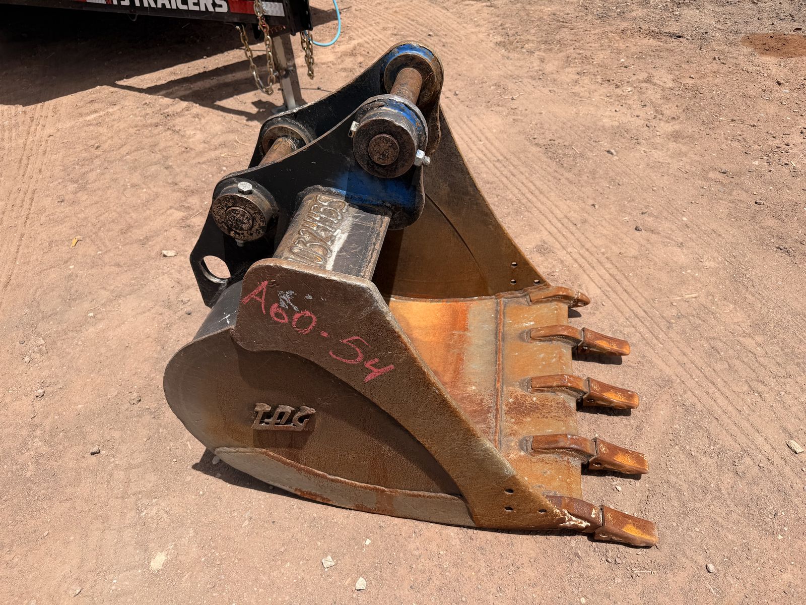 30" Excavator Bucket