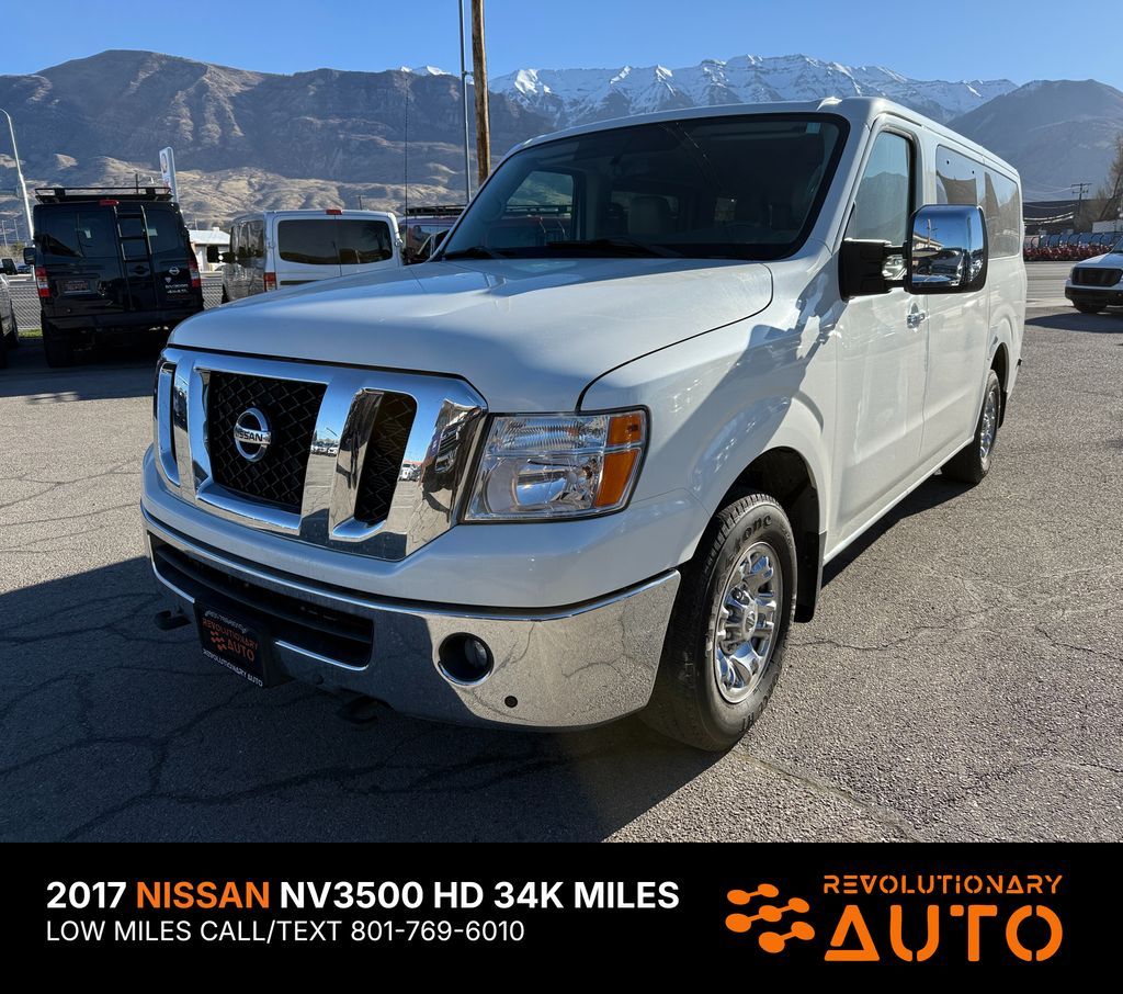2017 Nissan NV 3500 HD SL