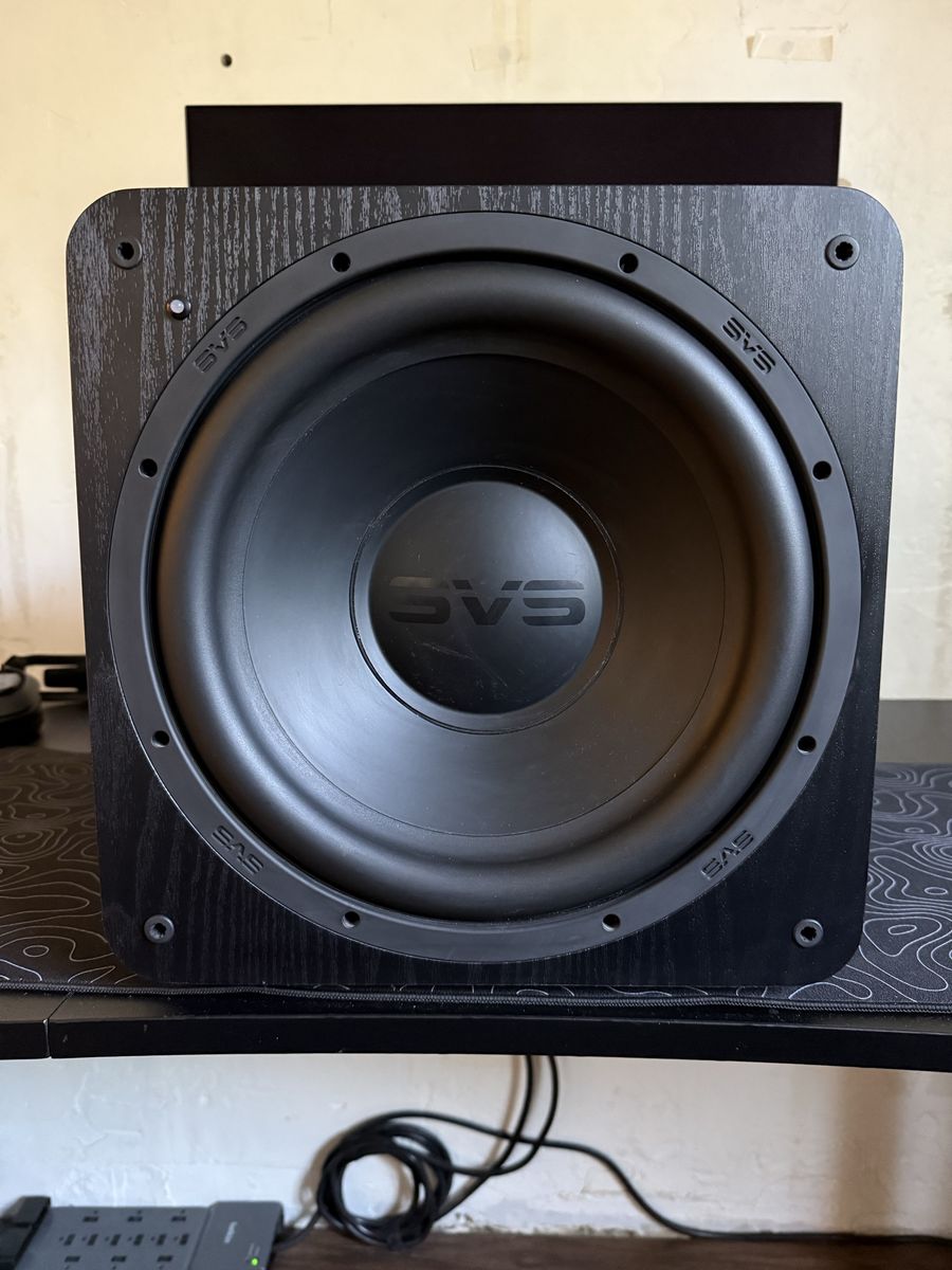 SVS SB 1000