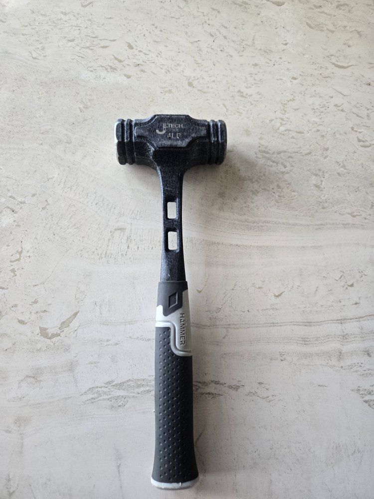 4 lb sledgehammer with rubber grip 14" long