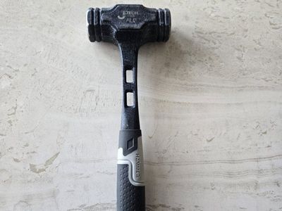 4 lb sledgehammer with rubber grip 14" long