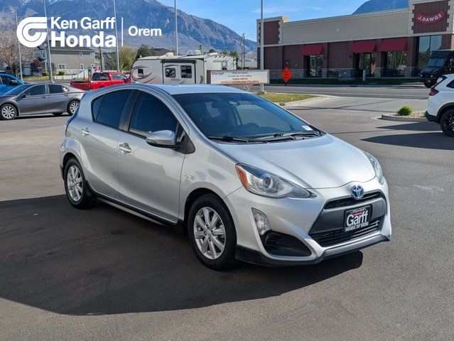 2017 Toyota Prius C Three