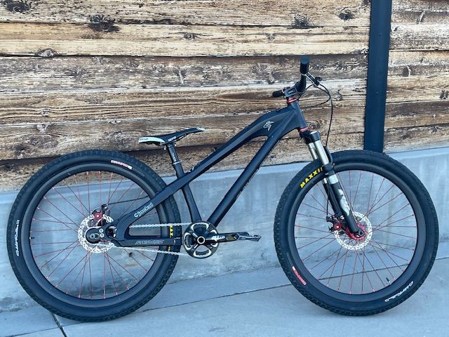 Santa Cruz Jackal 3 dirt jumper black rebuilt Fox King Carbon