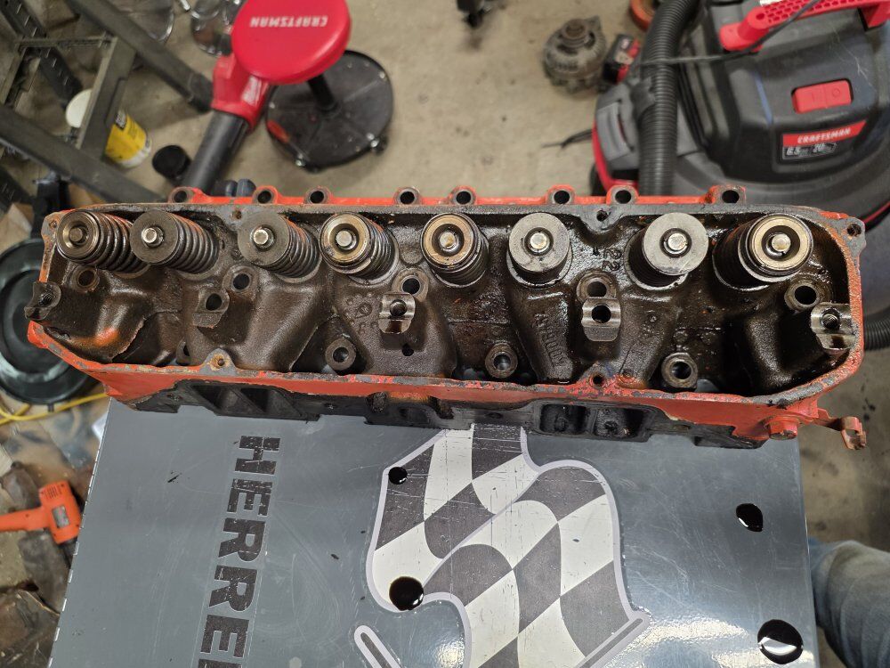 Chrysler Mopar 440 V8 4006452 Cylinder Heads