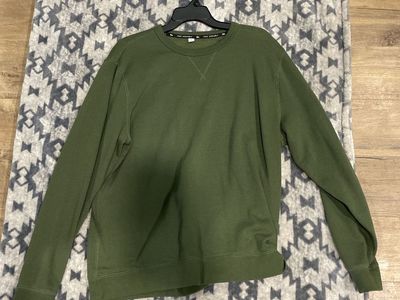Free Assembly Men's Olive Green Crewneck Sweatshirt - Size Large, Soft Knit, Excellent Condition