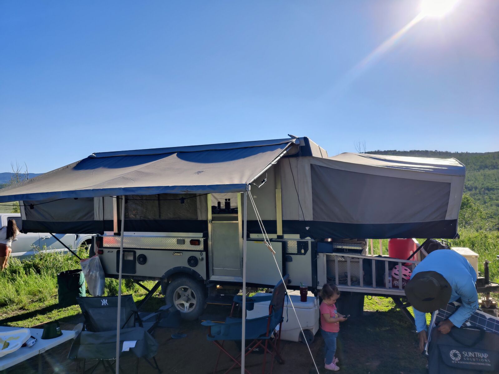 Coleman E3 2010 tent trailer