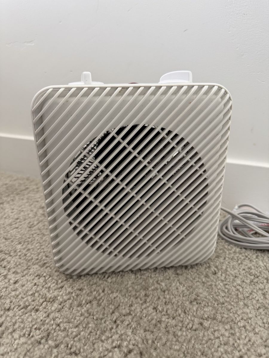 Small space heater