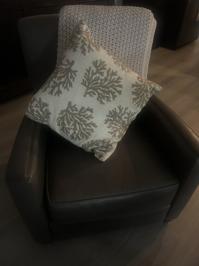 Leather Recliner Chair