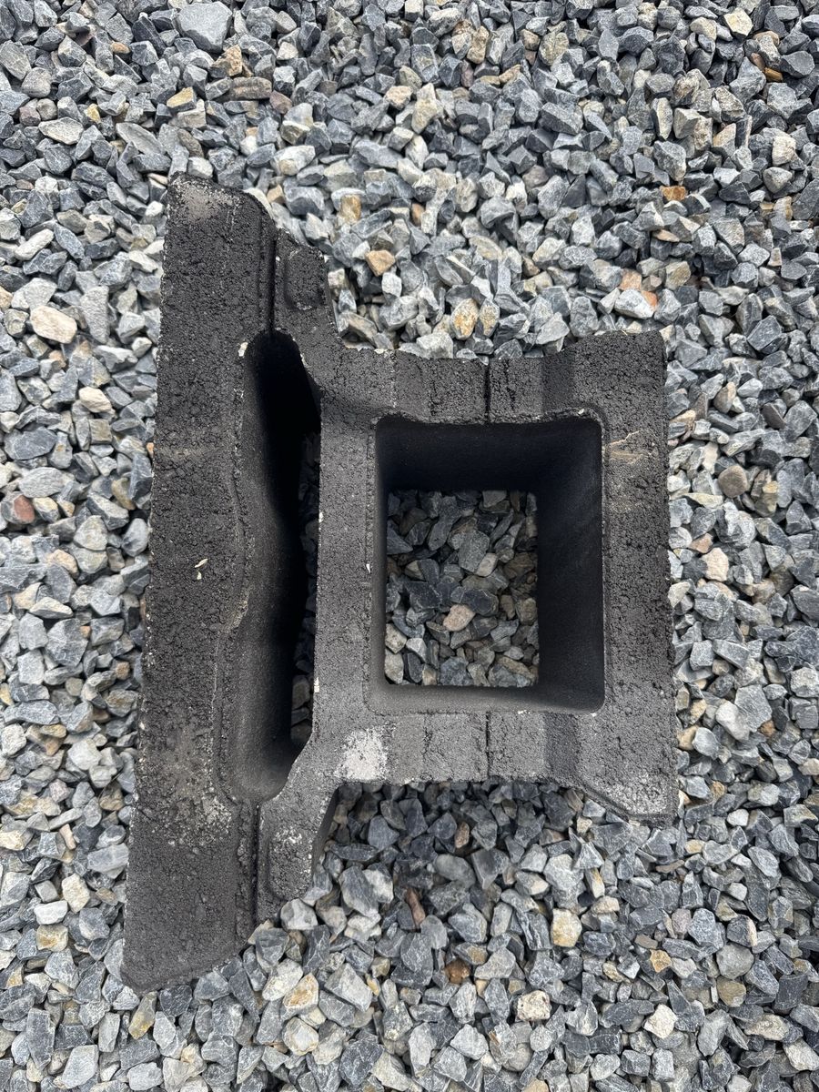 Main image 3