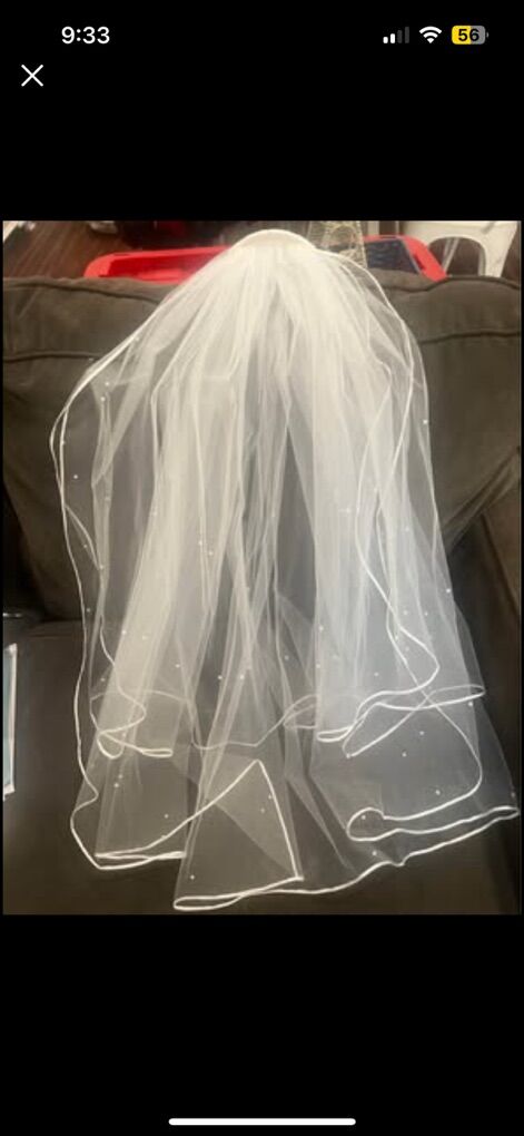 Olena's Bridal Veil