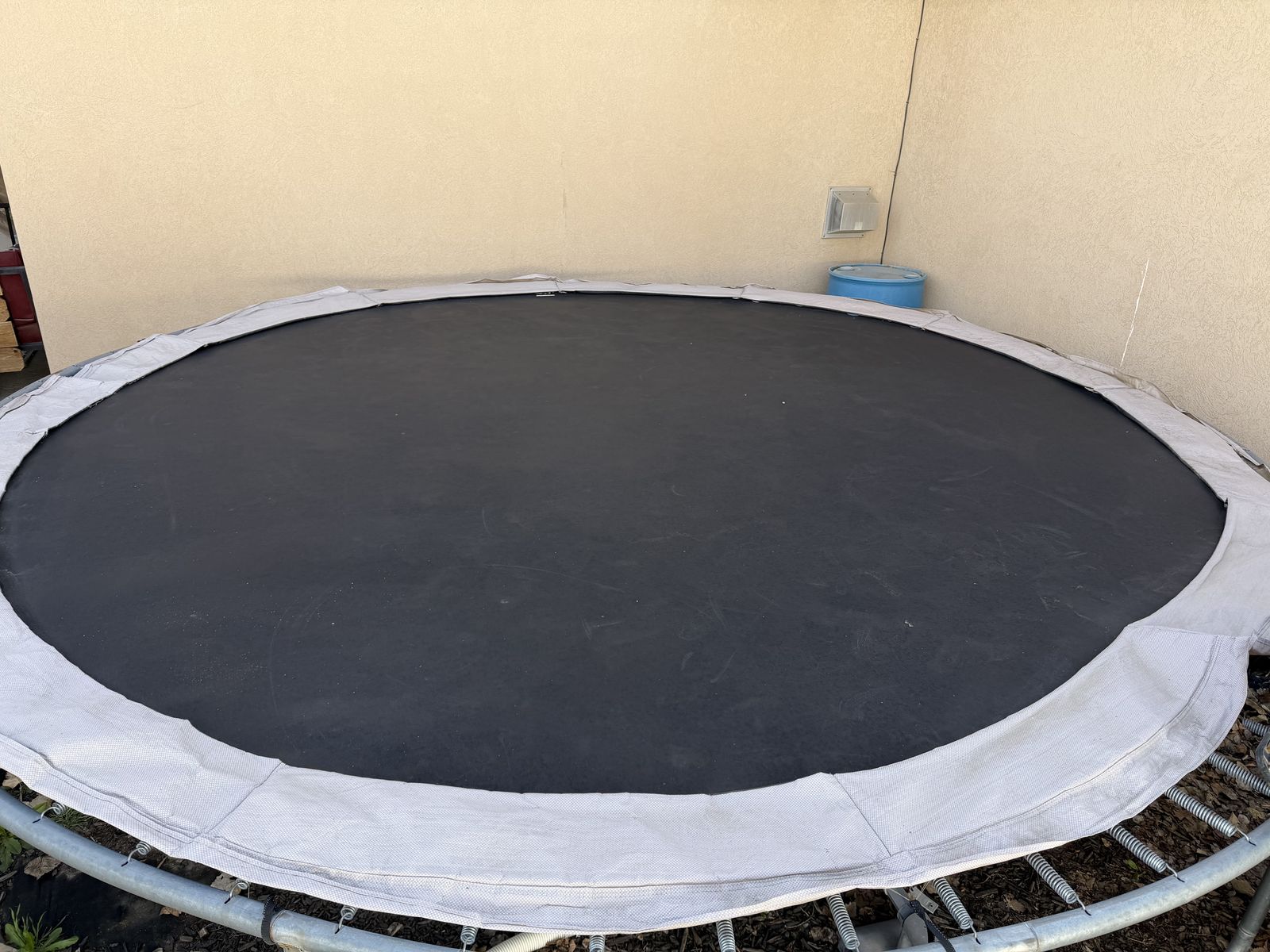 14' Trampoline