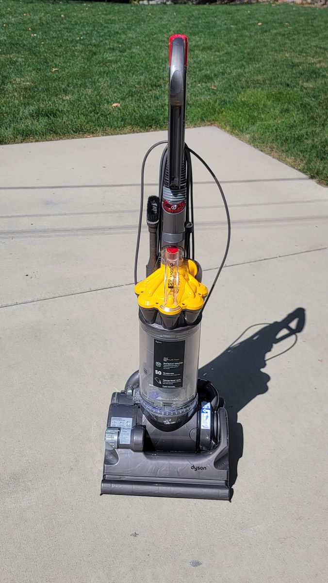 Dyson DC 33 Multi Floor Vacuum -OBO