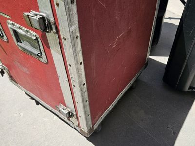 12 space rack on casters