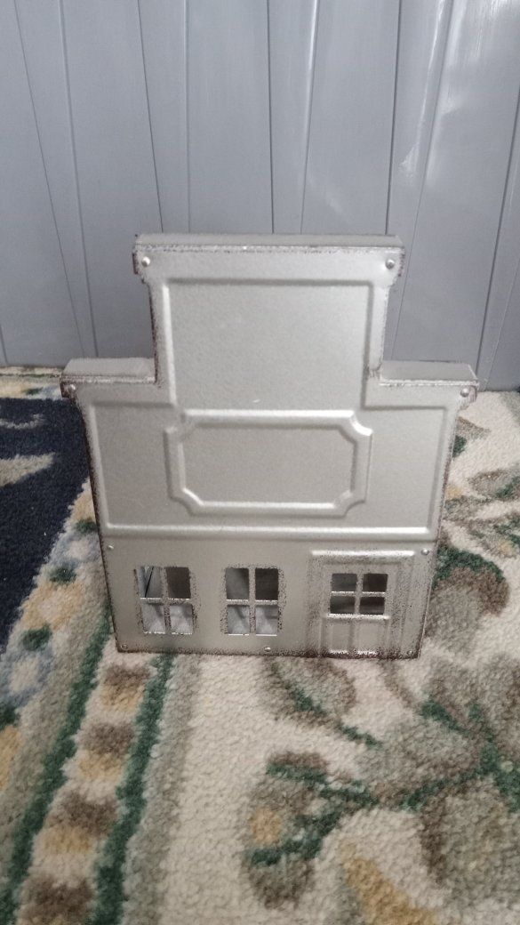 Main image 7