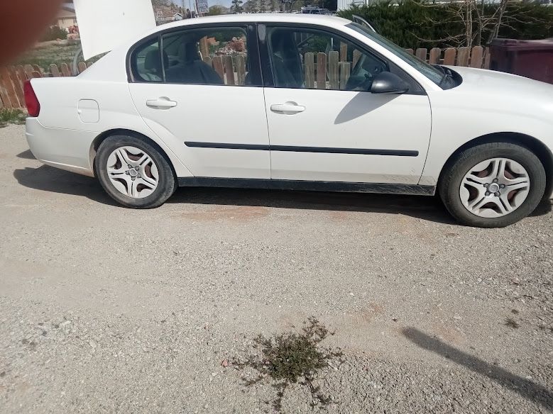 must sell chev malibu