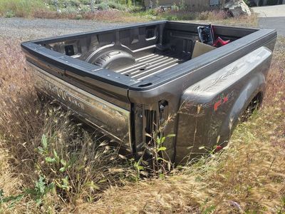 2023- 2026 Ford F-350, F-450 truck bed. includes power tailgate King ranch