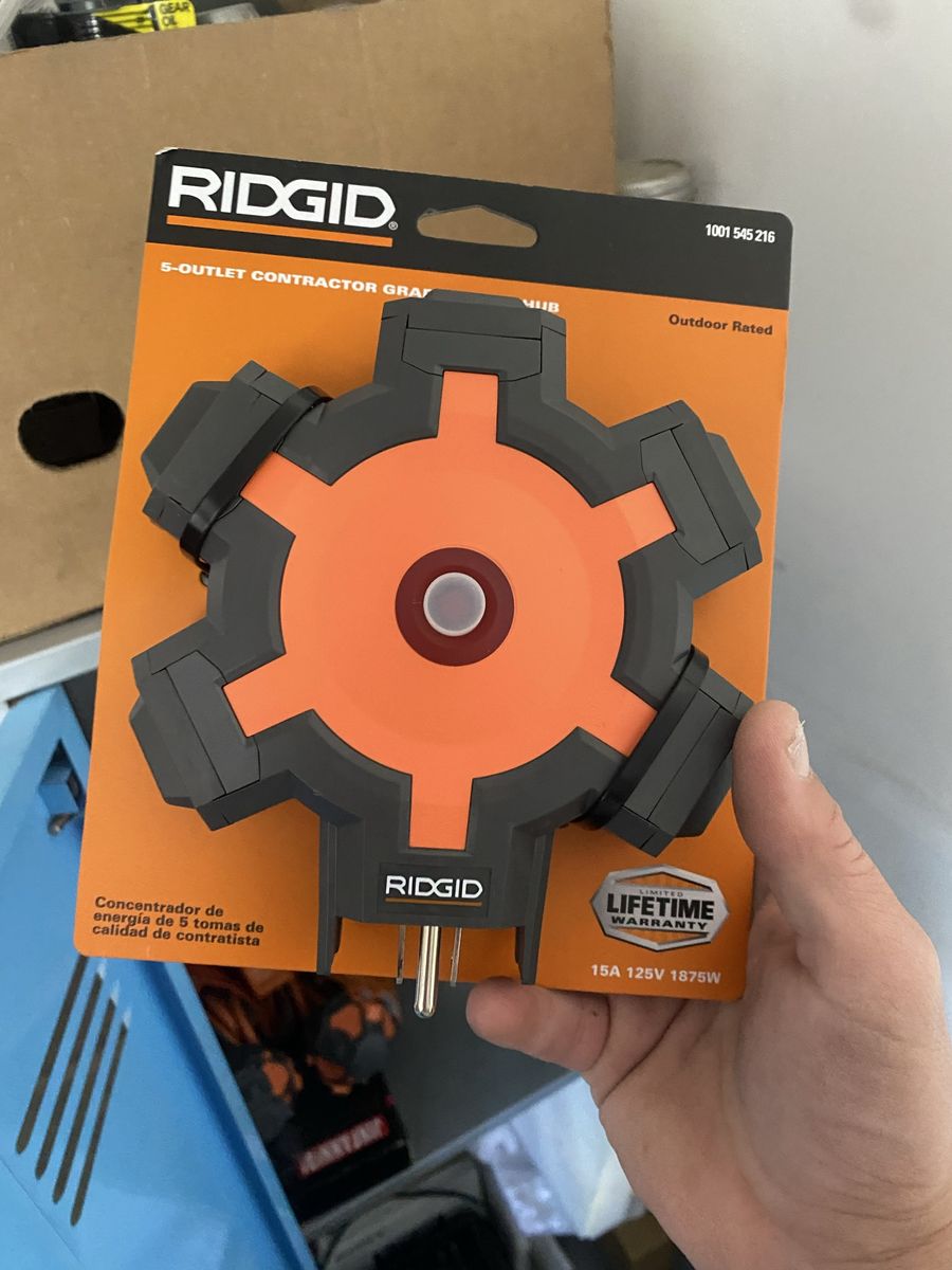 RIDGID Power Hub 5 Outlet 2 USB