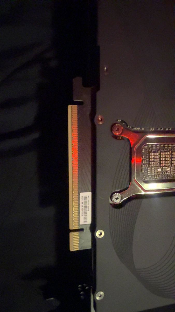 Main image 3
