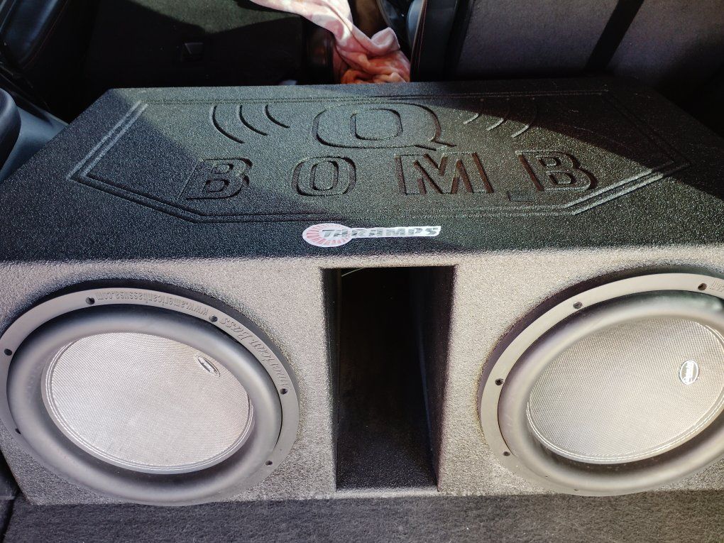 American Bass XR 12's in tuned box with Teramps 3000.1 amp