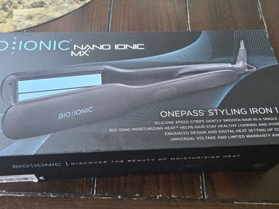 Bio Ionic Nano Ionic MX OnePass Styling Iron 1.5" Ceramic Flat Iron Straightener Hair Tool