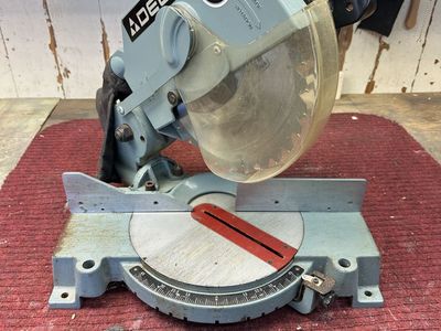 Delta 10” Compound Miter Saw